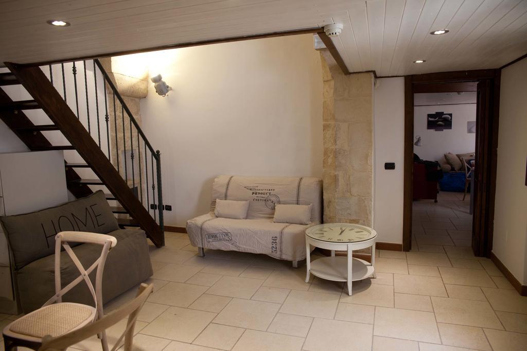 Scisa De Lu Fusulicchiu Apartment Lecce Luaran gambar
